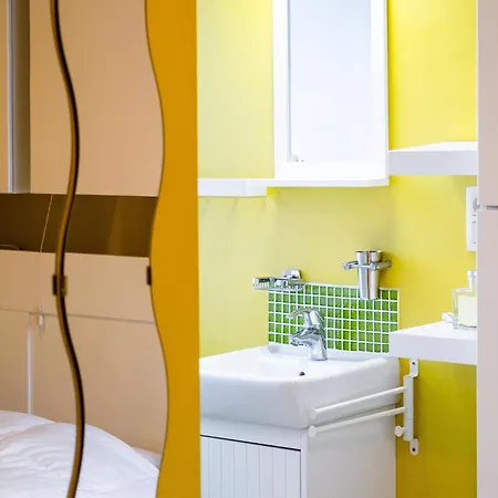 Apartment Beautifully Renovated With Location, Cleaning Included Koksijde